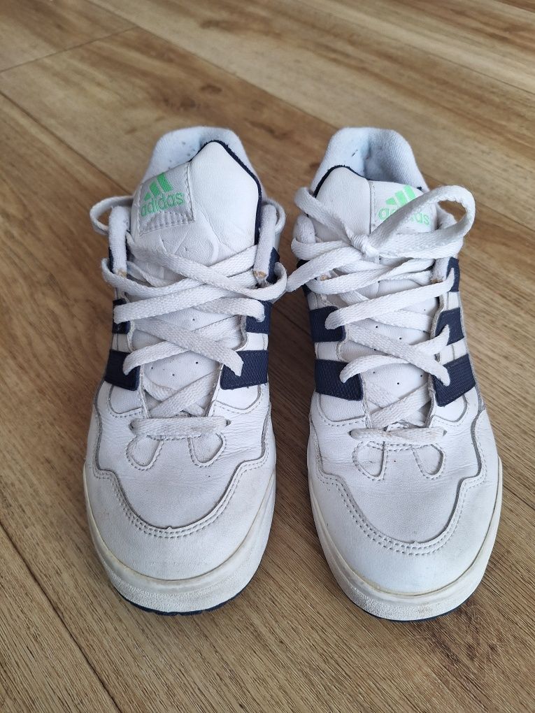 Uty dziecięce adidas rozmiar 36