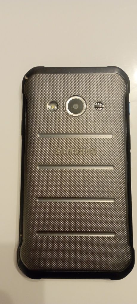 Sprzedam Samsung x cover 3