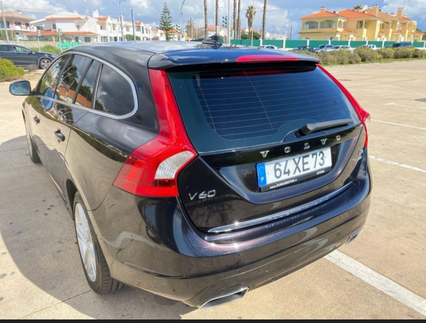 Volvo V60 d6 plugin híbrido