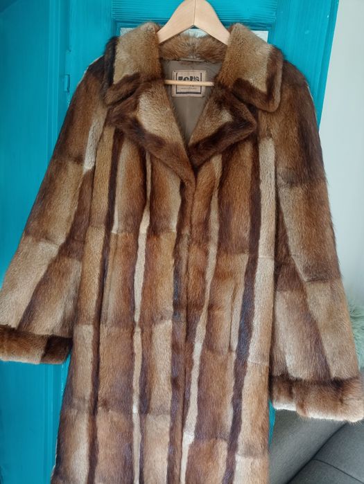 Futro długie z piżmaków futro z dzikich norek