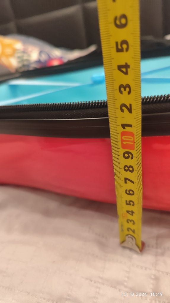 Walizka biedronka 25 litrów. Plecak gratis