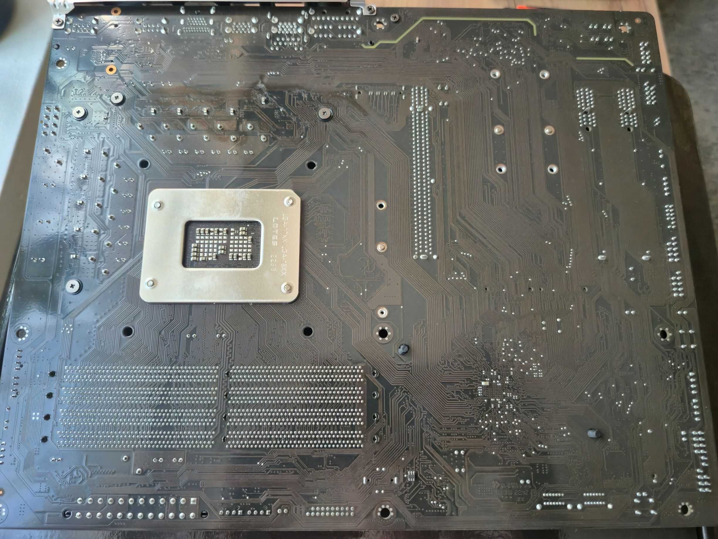 Płyta główna GIGABYTE B660 GAMING X DDR4 
(rev. 1.0) LGA1700