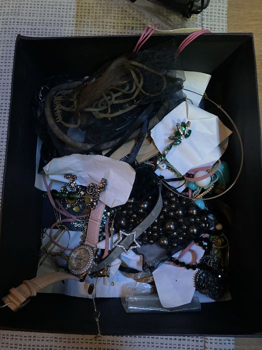 Conjunto de varios bijuteria venda a caixa inteira