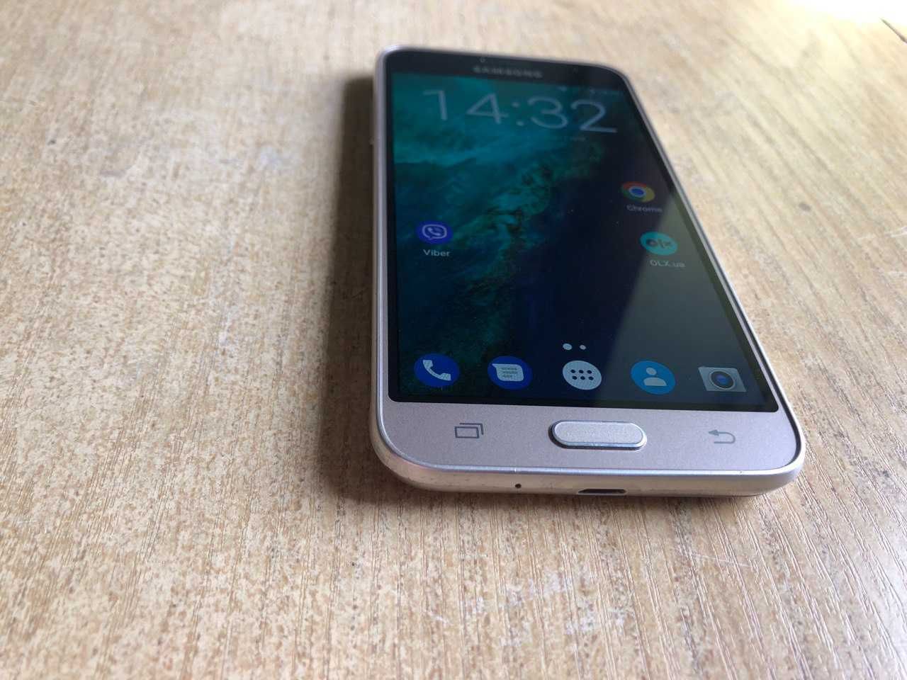 Samsung Galaxy J3 SM-J320FN
