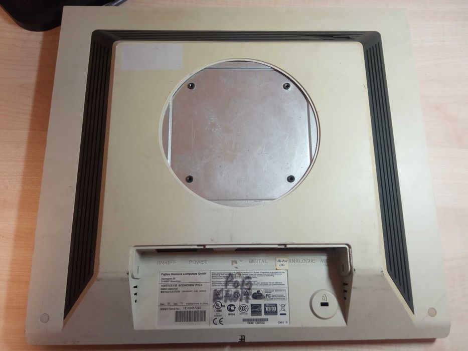 Монітор монитор плоский