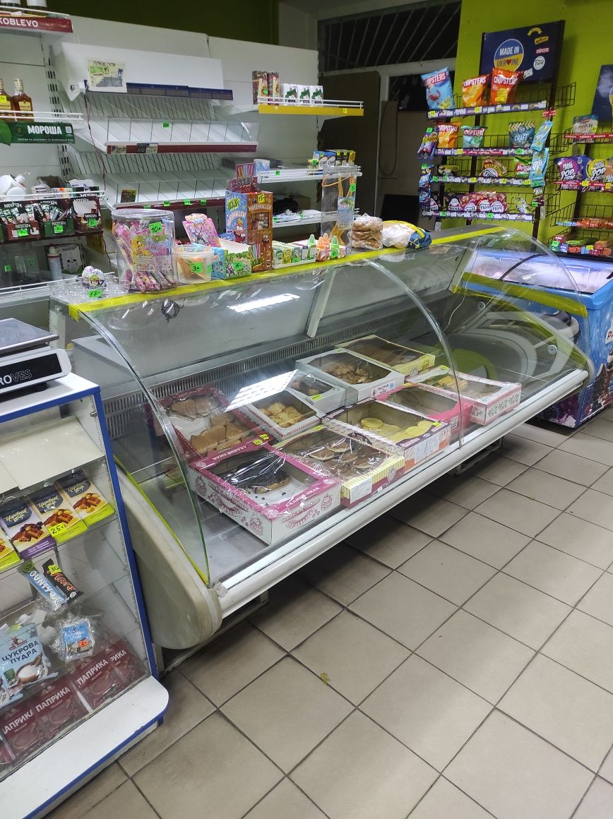 Продам Компрессор от  Холодильной Витрины