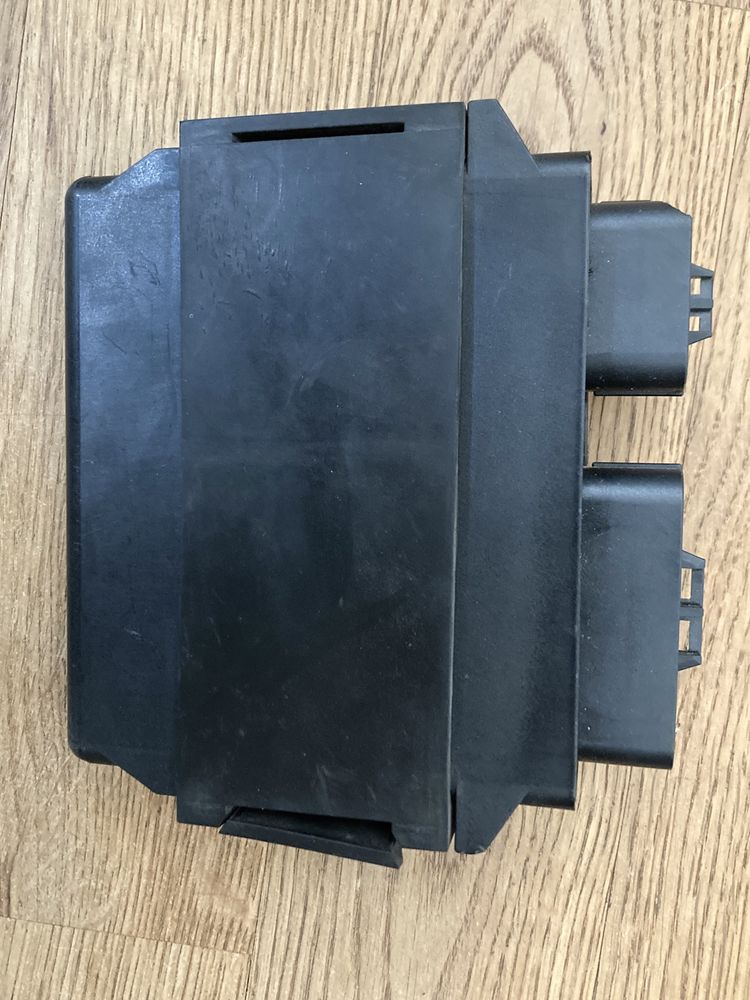 Jednostka ECU moduł Suzuki Intruder marauder M800 C800 VZ800
