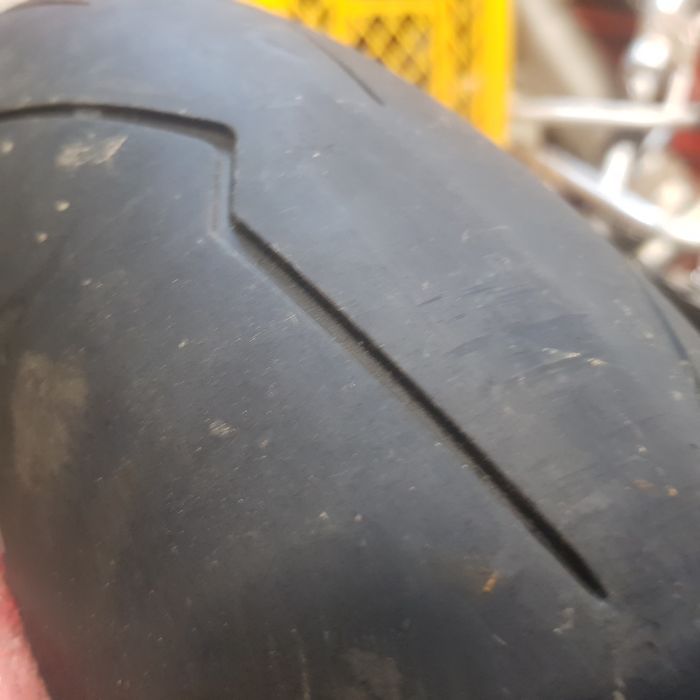 Pirelli diablo supercorsa 120/70-17 opona motocylkowa przod przednia