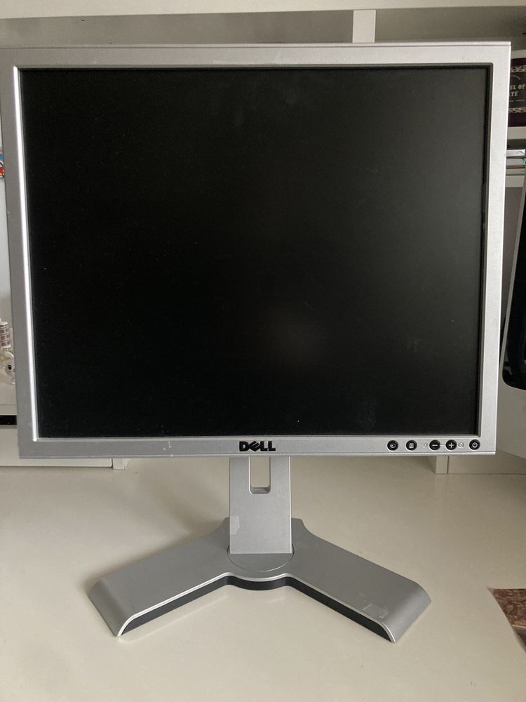 monitor dell z kablami