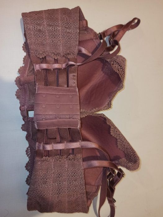 Stanik biustonosz Hunkemoller 70B