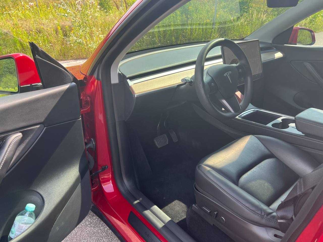 Sprzedaż Tesla model Y Long Range Dual Motor