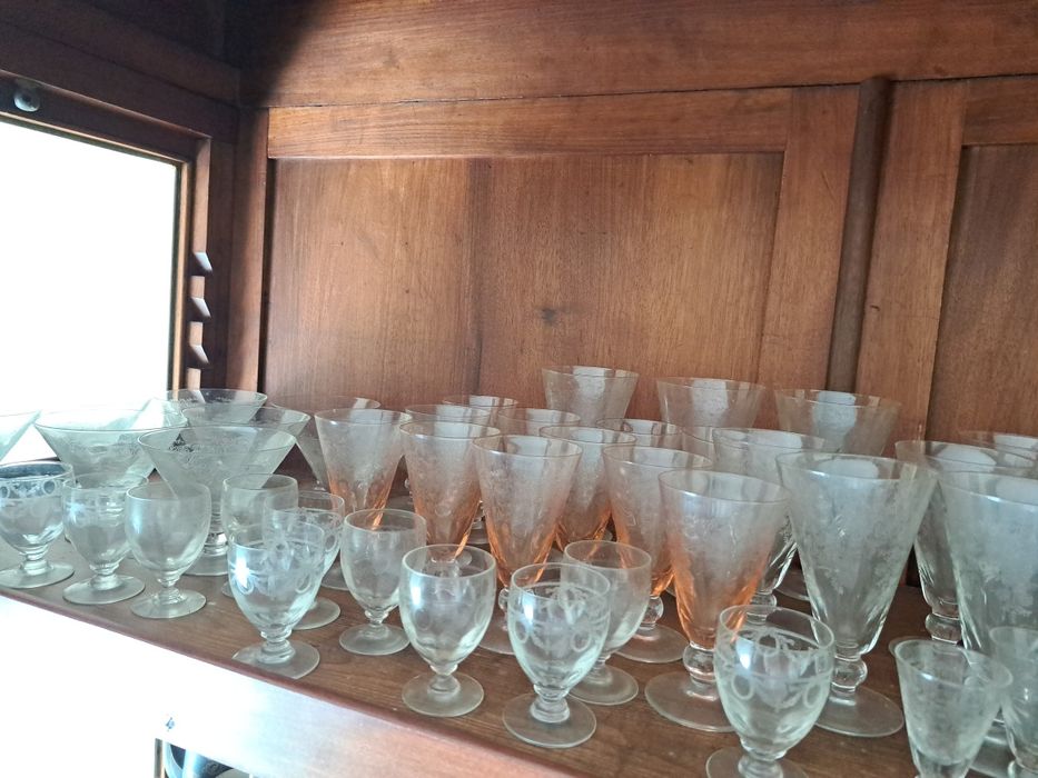 2 Serviços de copos antigos