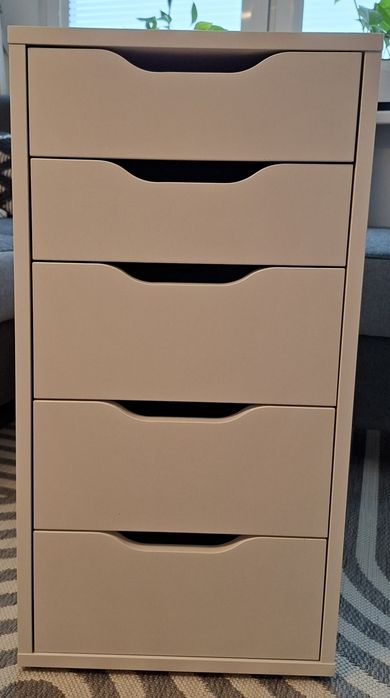 Ikea ALEX komoda biała 36×70
Komoda, biały, 36x70 cm
Komoda, biały, 36