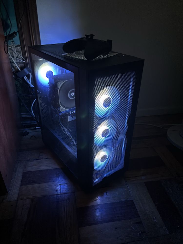 Pc gaming com setup completo