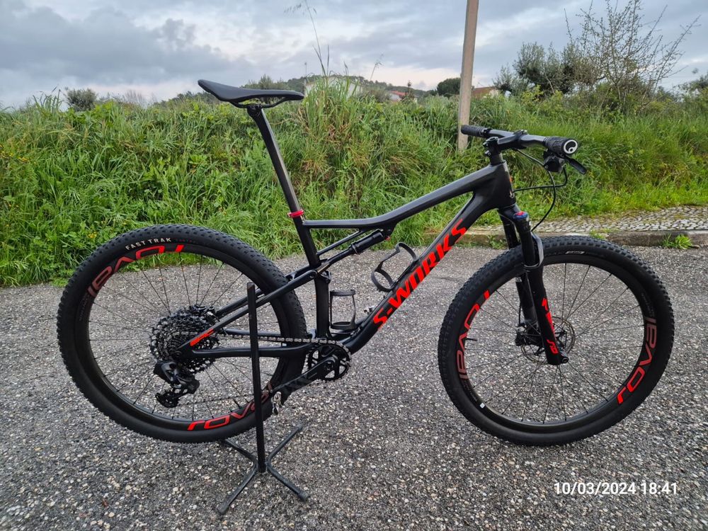 Specialized Epic Sworks T- L Axs