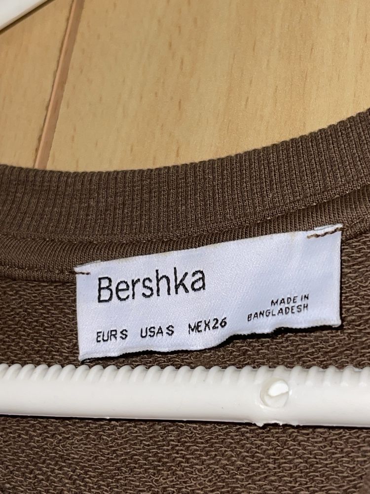 Top castanho Bershka