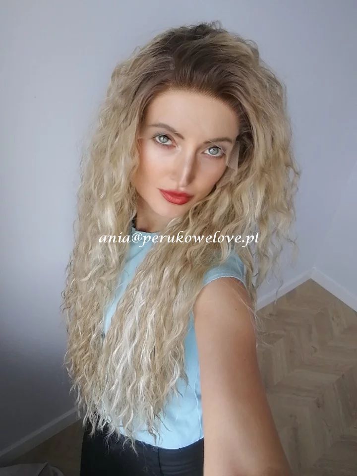 Peruka blond refleksy LACE FRONT z odrostem afro loki kręcone włosy