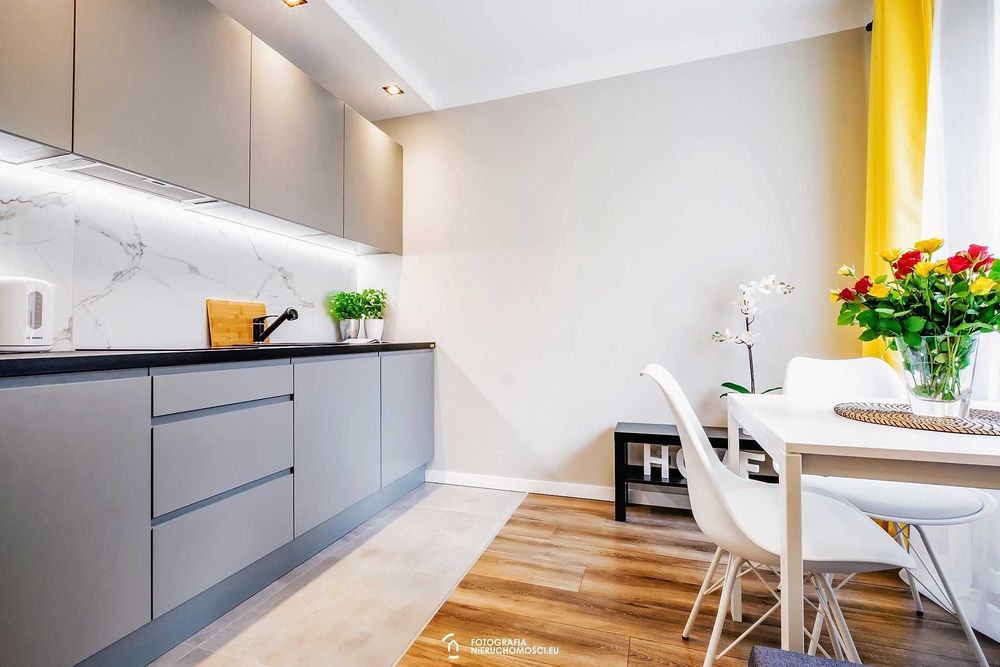 BATOREGO 3 - kawalerka do wynajęcia