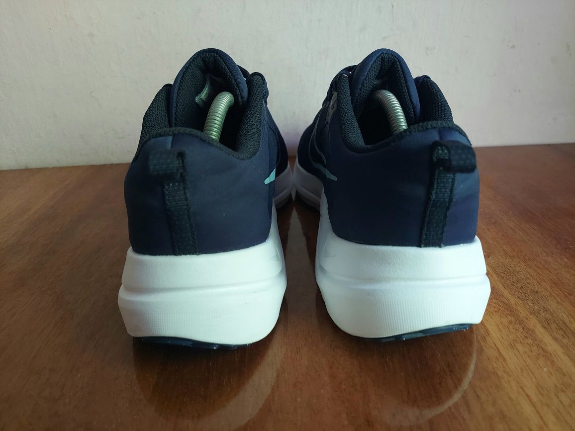 Кросовки бігові Nike DOWNSHIFTER 12
 оригінал 

Розмір по бірці:
 Us 1