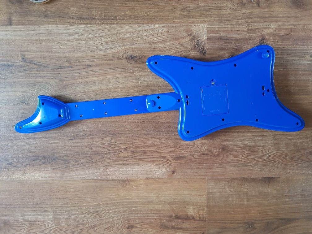 Zabawka gitara basowa