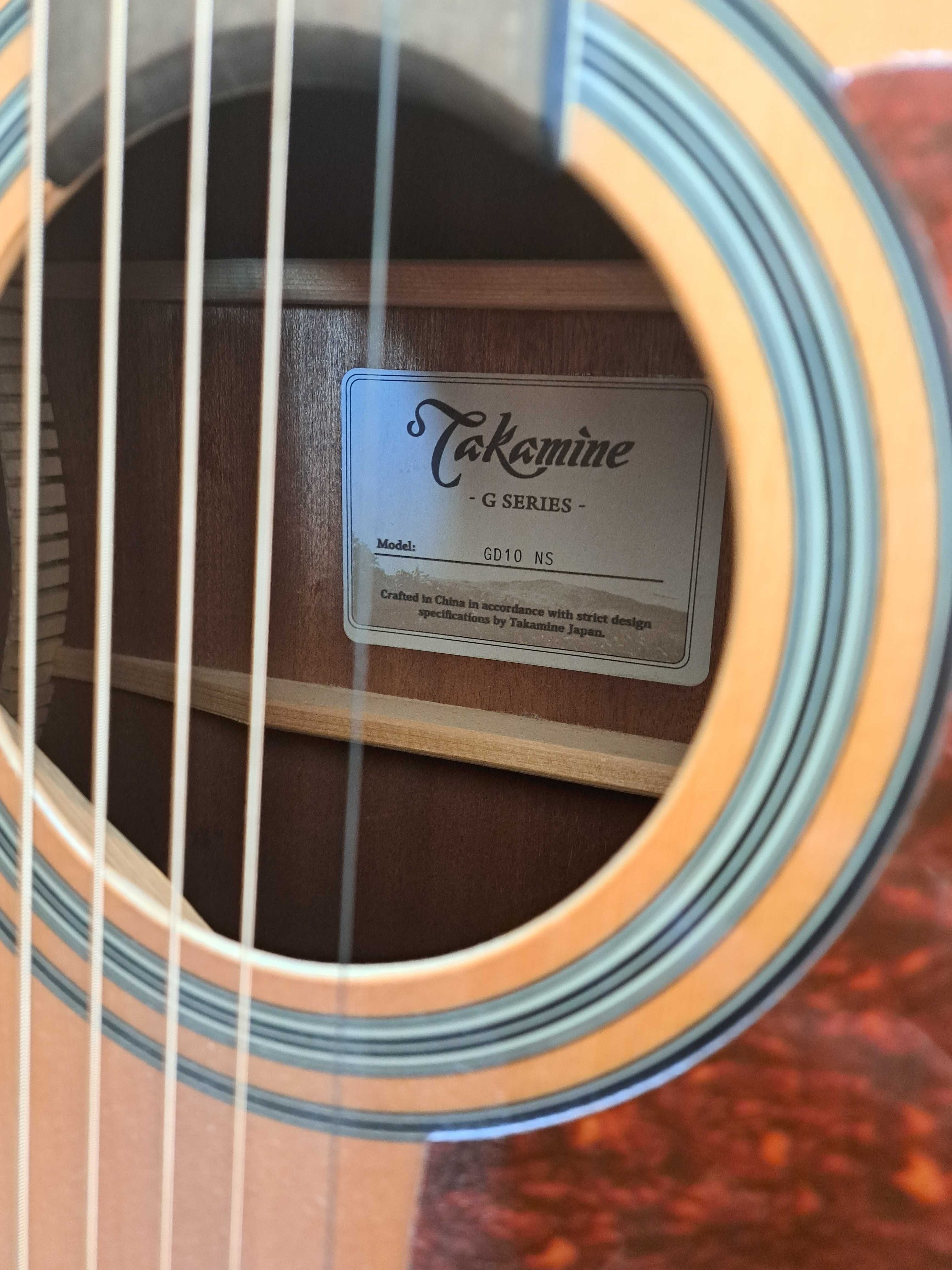 Gitara Takamine tanio