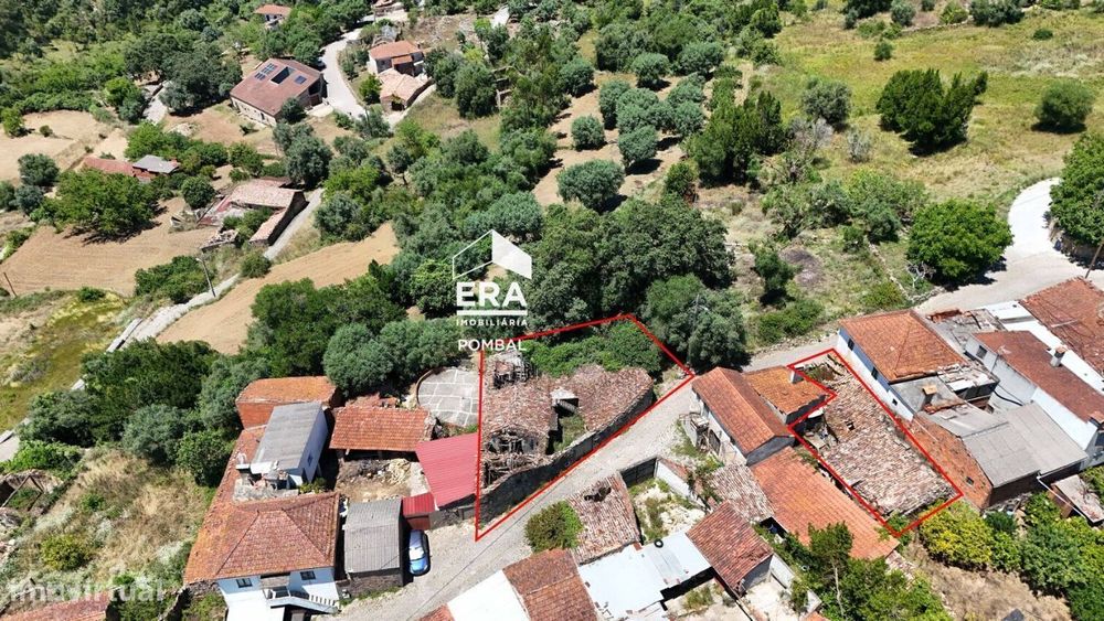 Moradia em pedra para reconstrução, Pombal