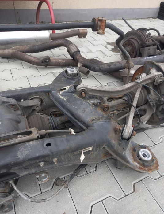 Задня балка Mercedes E-class w212 C-class w204