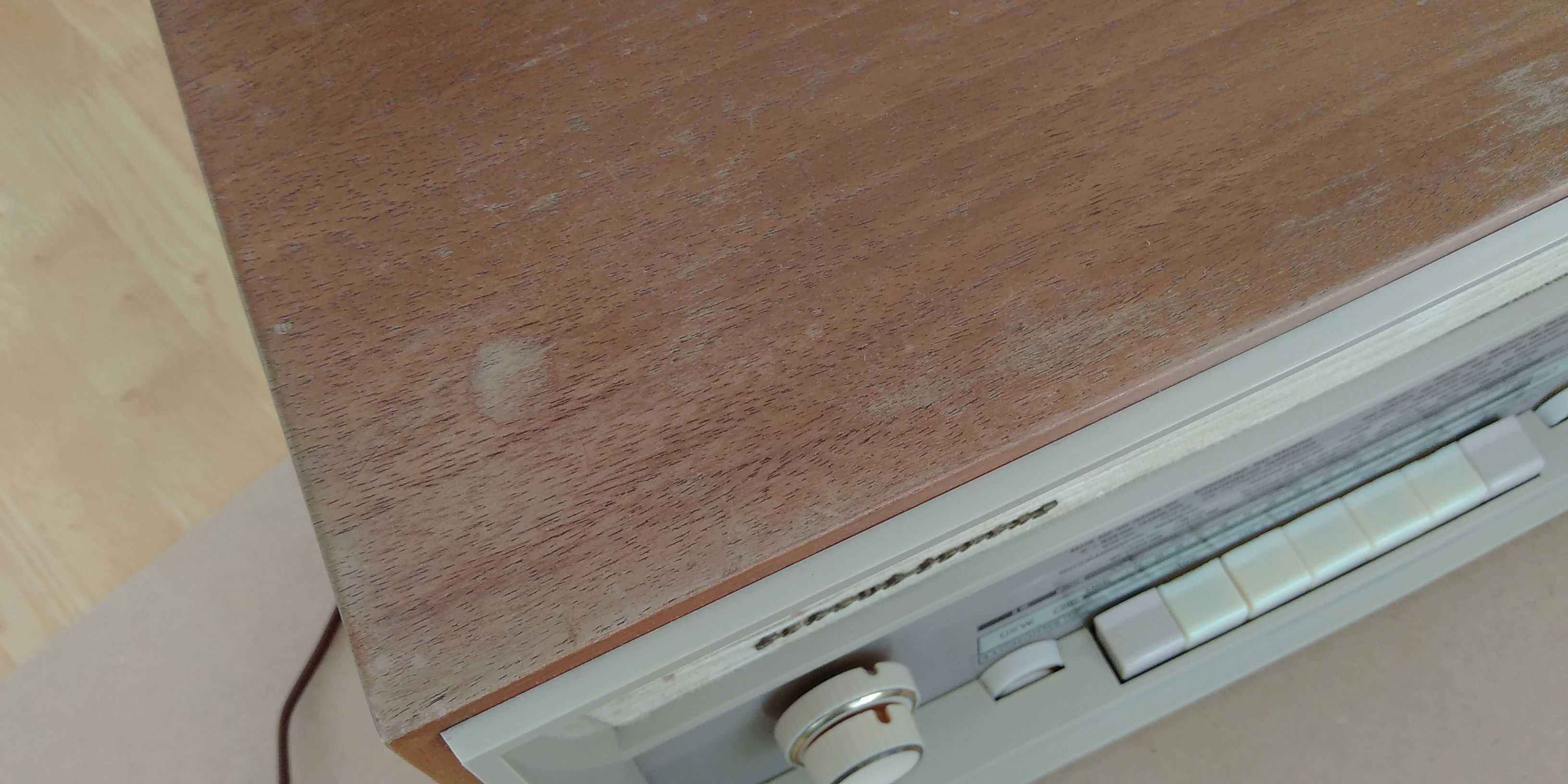 Rádio Antigo a Válvulas Schaub Lorenz Goldy 40