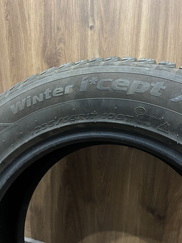 Шини 4шт Hankook Winter I*Cept X RW10 235/65 R17 108T пробіг 2тис км