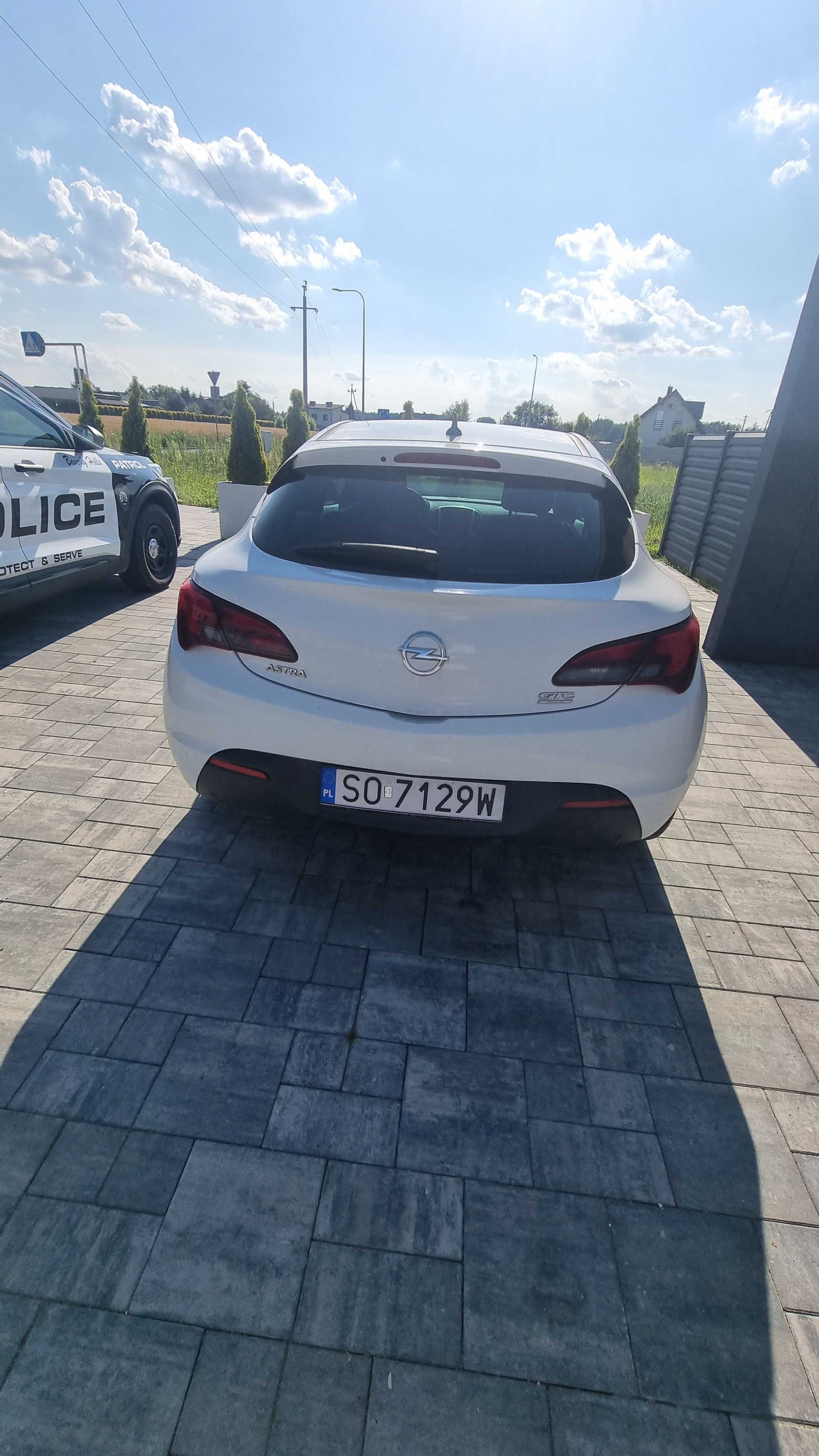 Opel astra OPC GTC 1.6 bi turbo diesel navi 2015r