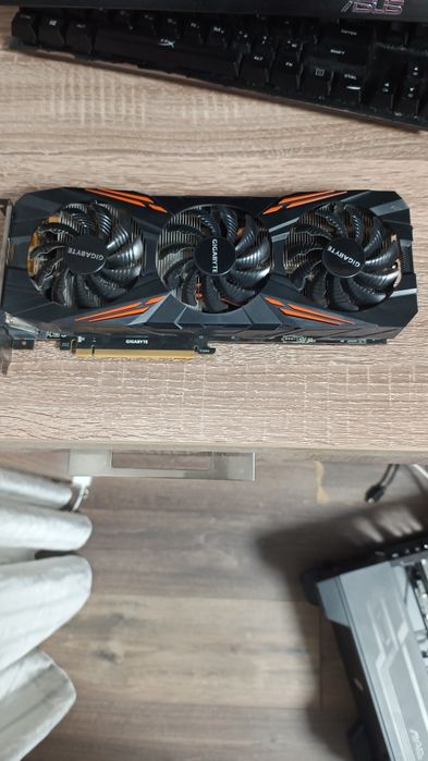 Відеокарта Gigabyte GTX 1080 в чудовому стані б/у