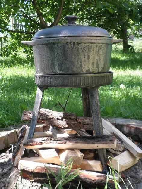 Garnek żeliwny + grill 8 litrów prażonki pieczonki potrawy cygańskie