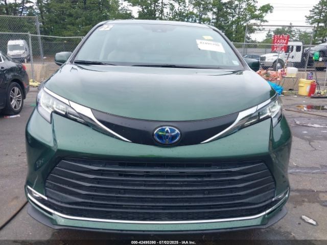 Toyota Sienna