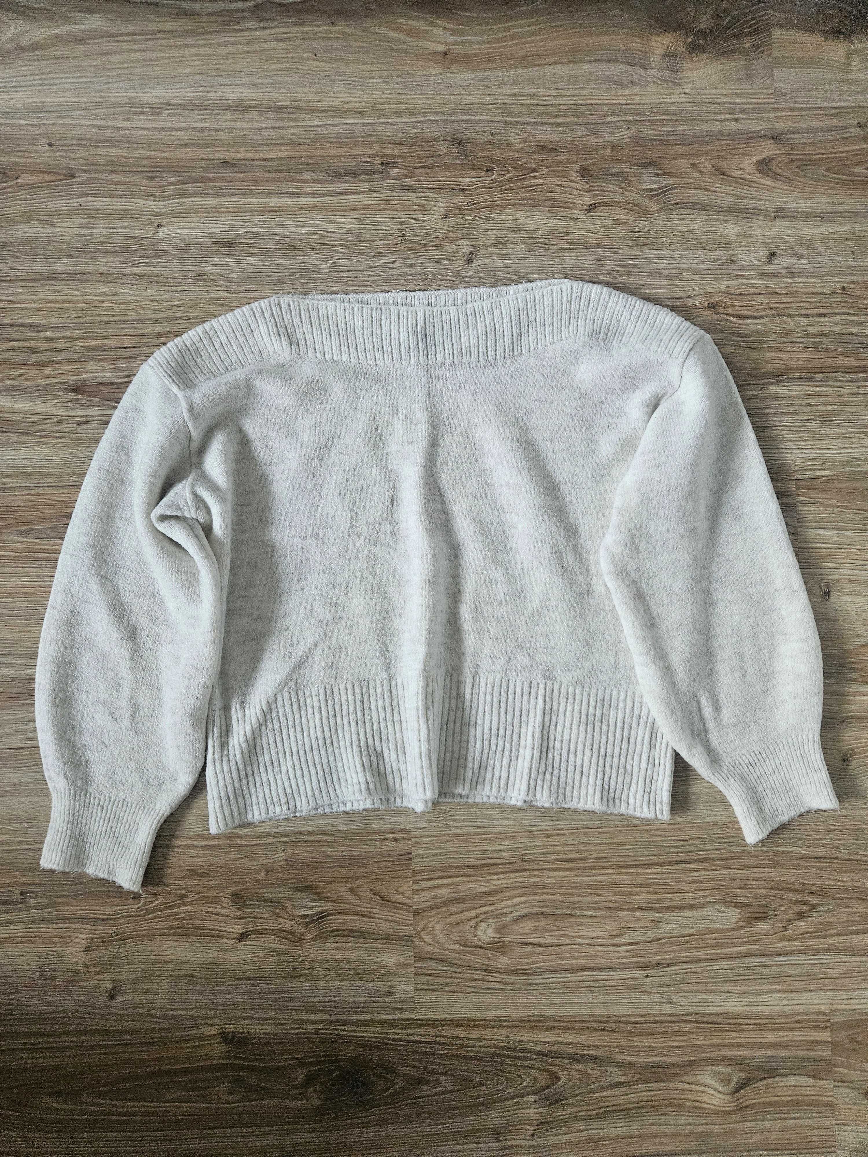 Sweter luźny melanżowy biały kremowy okryte ramiona łódka oversize M L