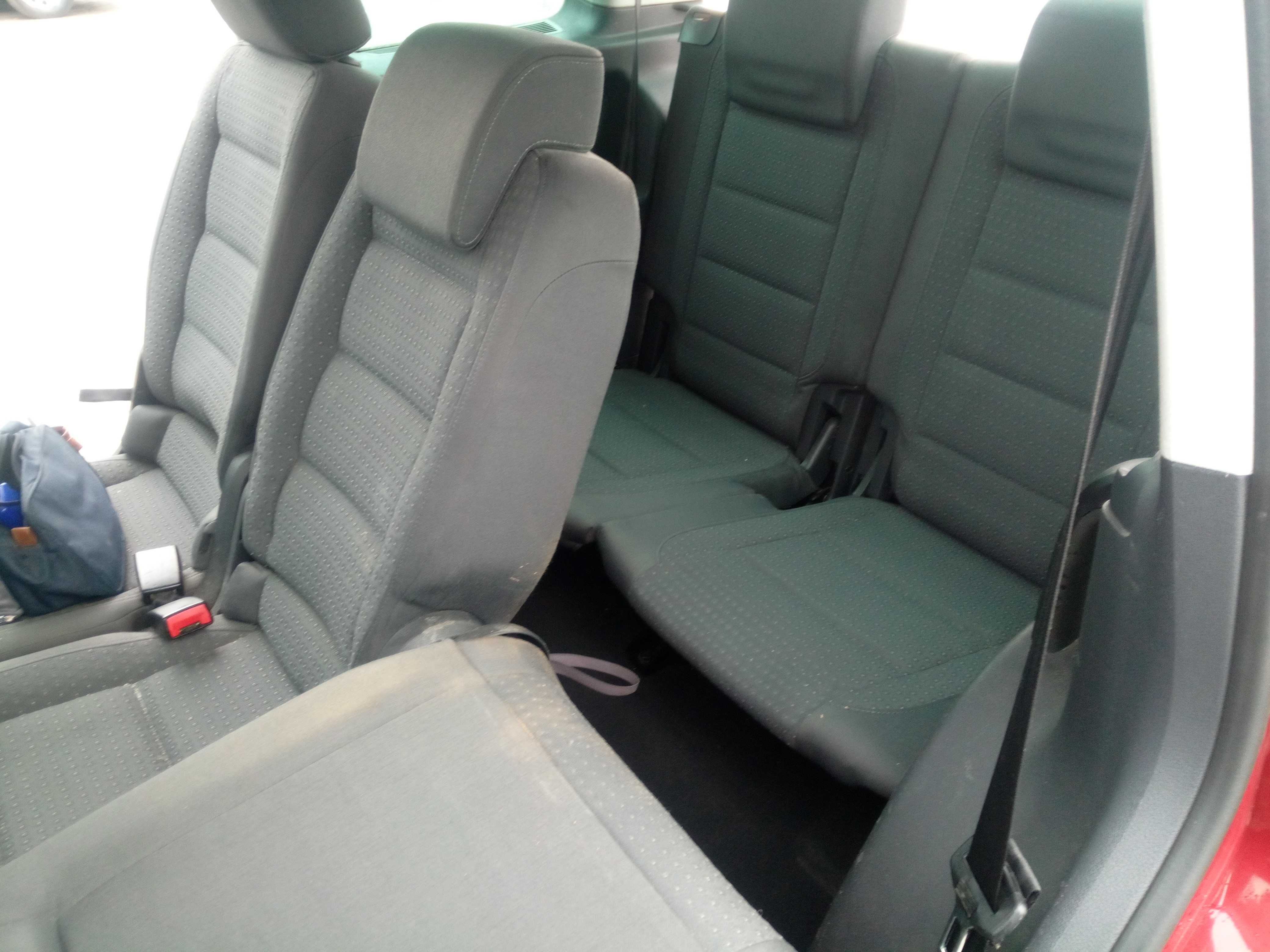 VW Touran 1,9 TDI  7 osób nowy przegląd