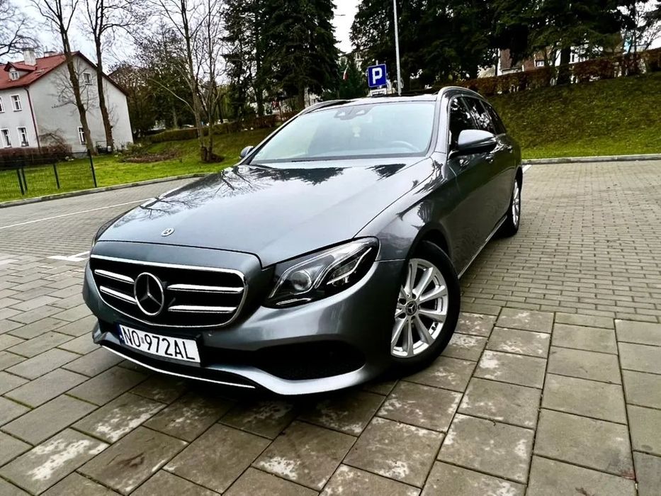 Mercedes-Benz Klasa E W213 E300 Aktywny Tempomat* Super Stan* Cichy domyk* Burmester*