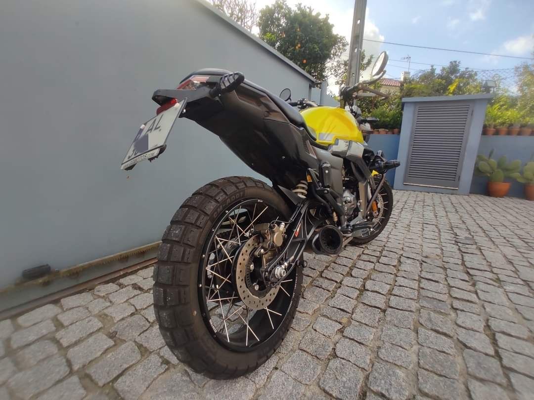 Zontes 125 G1X como nova