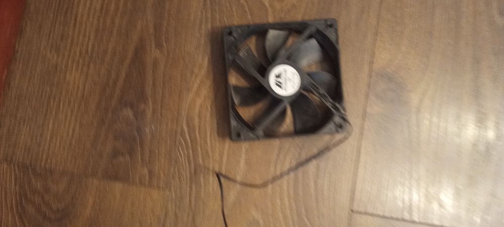 Wentylator 12V do PC 120mm – Cichy i Wydajny