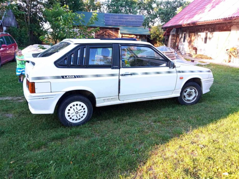 sprzedam lada samara