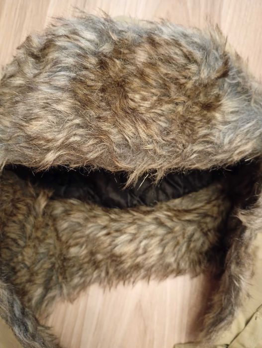 Zimowa czapka z futerkiem