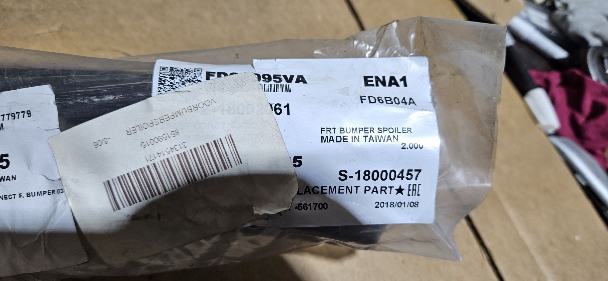 Spojler dokładka zderzaka przód ford transit connect 03- nowa