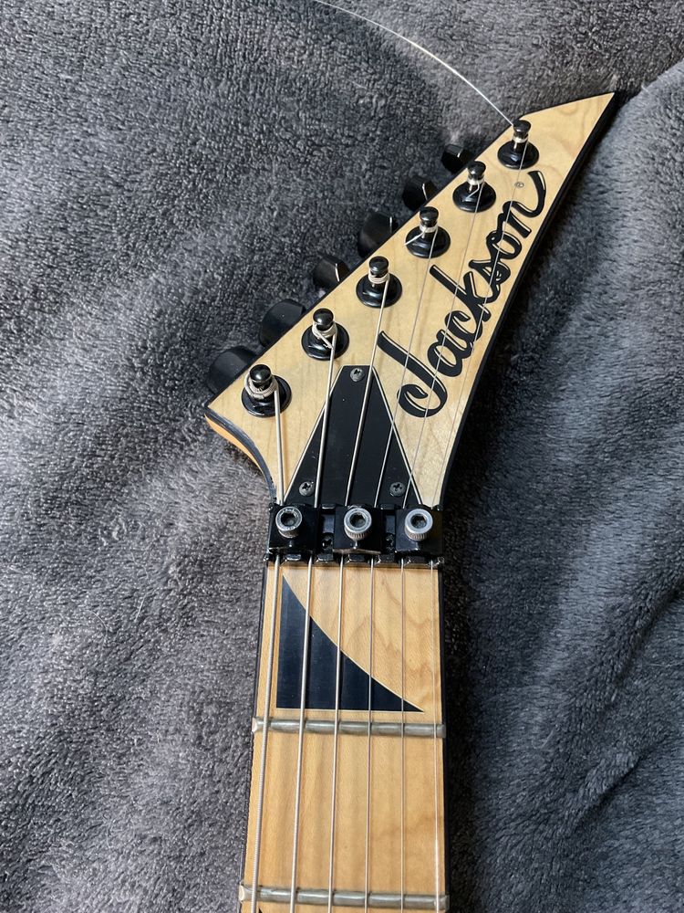 Гітара Jackson DINKY DK2M