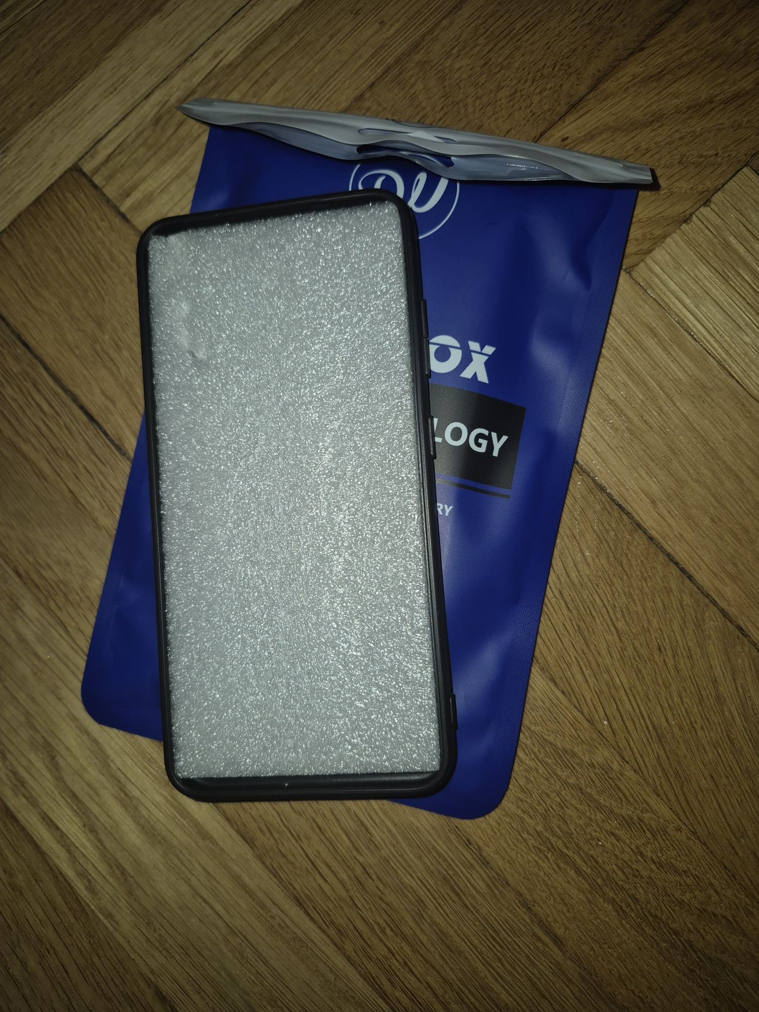 Etui nowe Samsung Galaxy S24