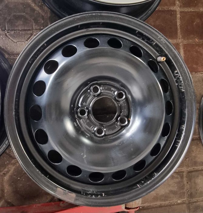 Felgi Stalowe 15" 5x100 Audi A1 VW Polo  Skoda
