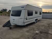 Caravana fendt 590