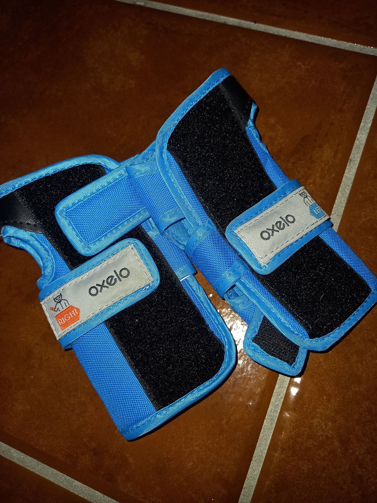 Proteções para cotovelo, joelho e mão