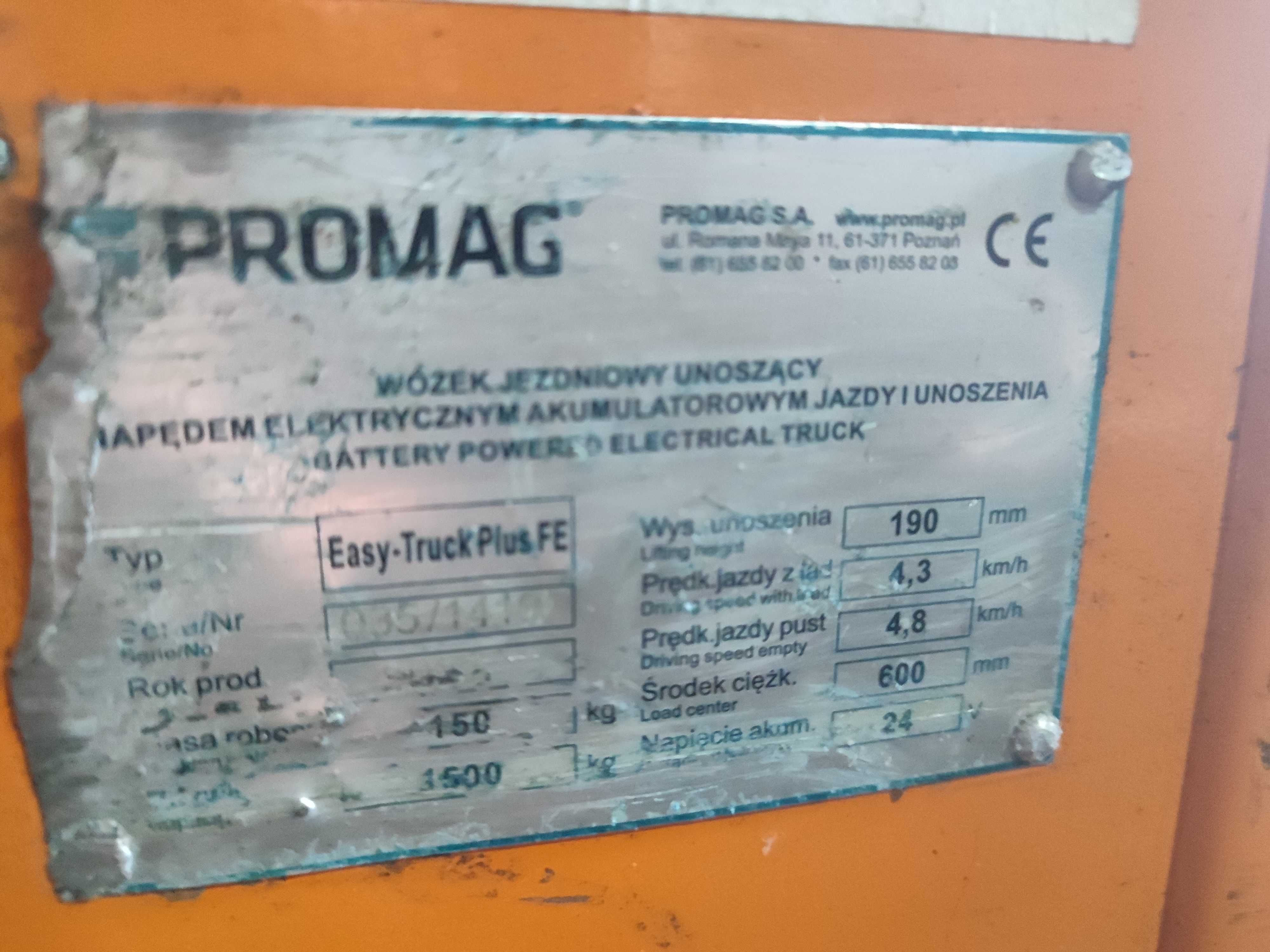 Wózek jezdniowy elektryczny z napędem akumulatorowym jazdy i unoszenia
