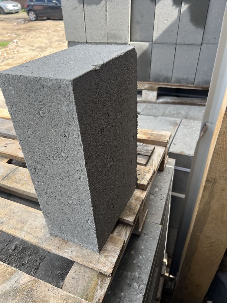Bloczki betonowe b15 25szt