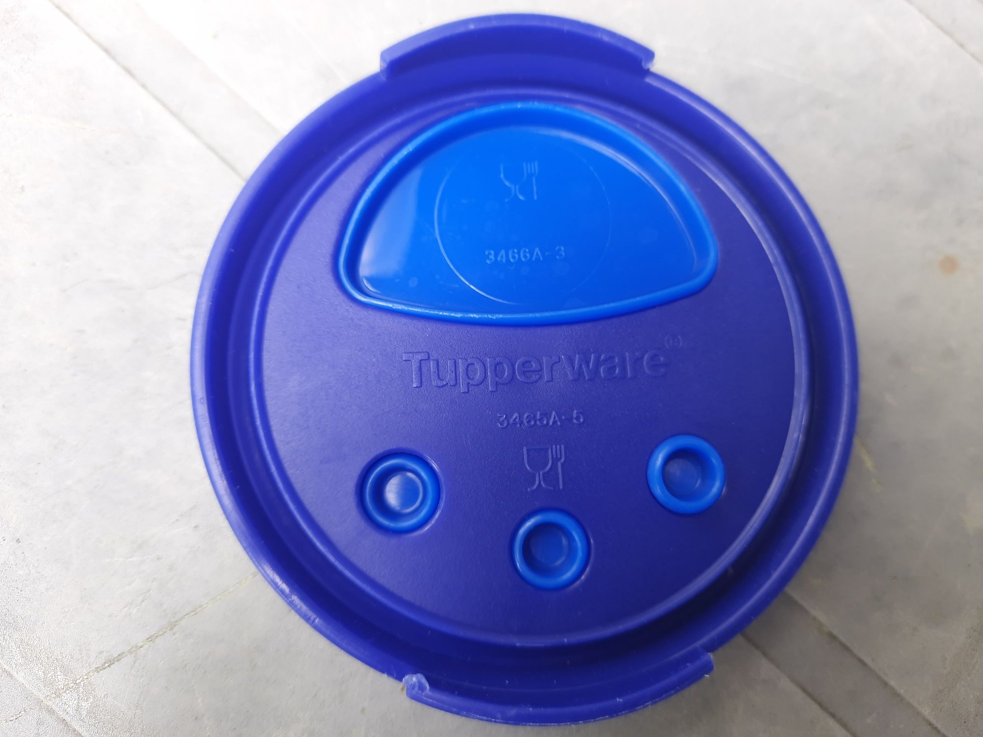 Tupperware 2 pudełka na makaron Spagetteria