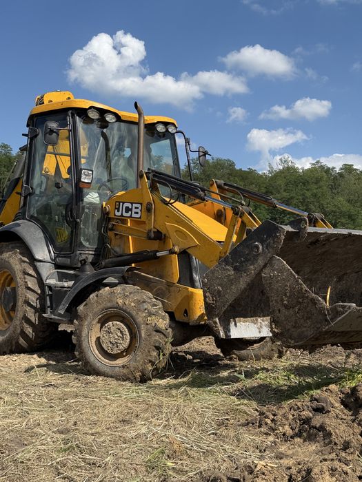 Оренда/послуги екскватора-наватажувача JCB 3cx